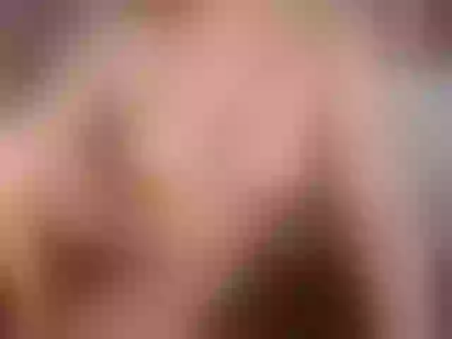 Live sex webcam photo for Newshantal #290602473