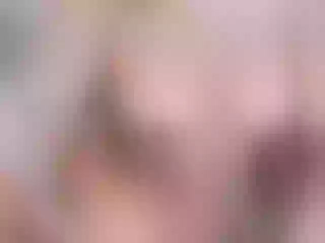 Live sex webcam photo for Newshantal #290790869