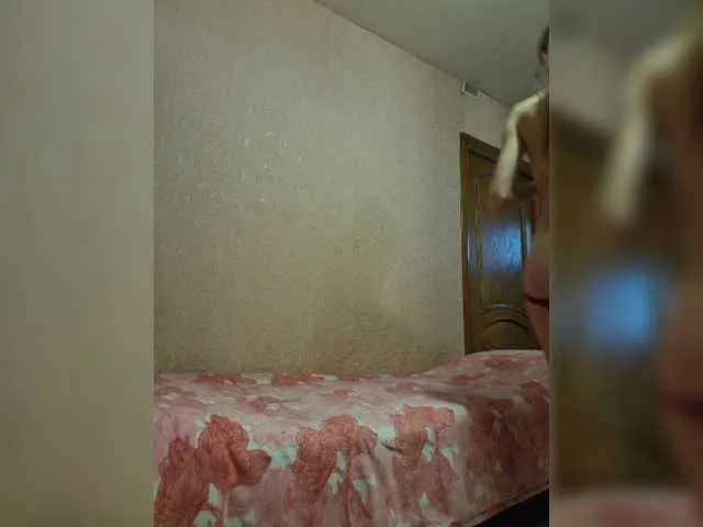 Live sex webcam photo for Nezabudka #273812102