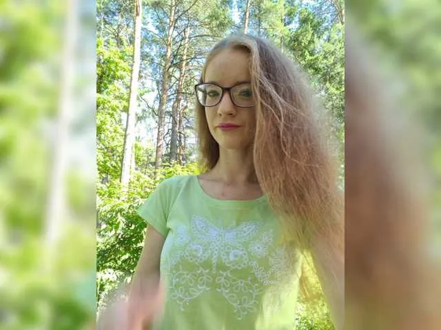 Live sex webcam photo for Nezabudka #273956556