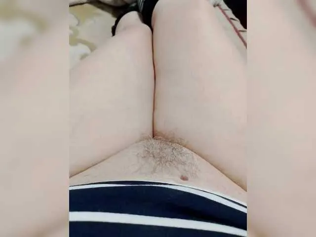 Live sex webcam photo for Neznakomka44 #292297091