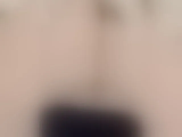 Live sex webcam photo for Neznakomka44 #293842725