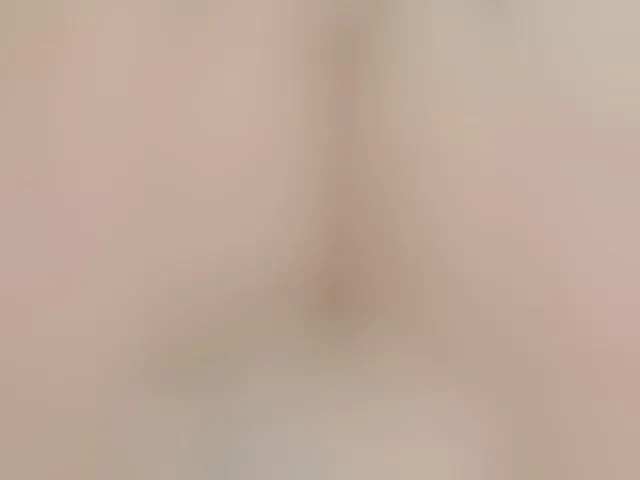 Live sex webcam photo for Neznakomka44 #293965899
