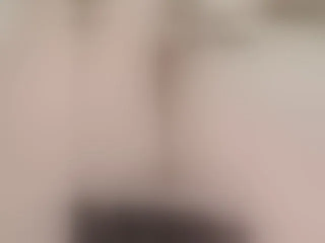 Live sex webcam photo for Neznakomka44 #294132684