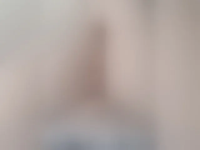 Live sex webcam photo for Neznakomka44 #294142074