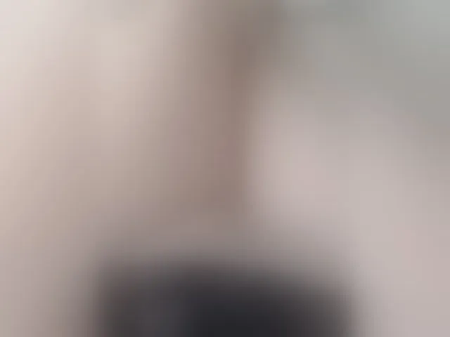 Live sex webcam photo for Neznakomka44 #294187205