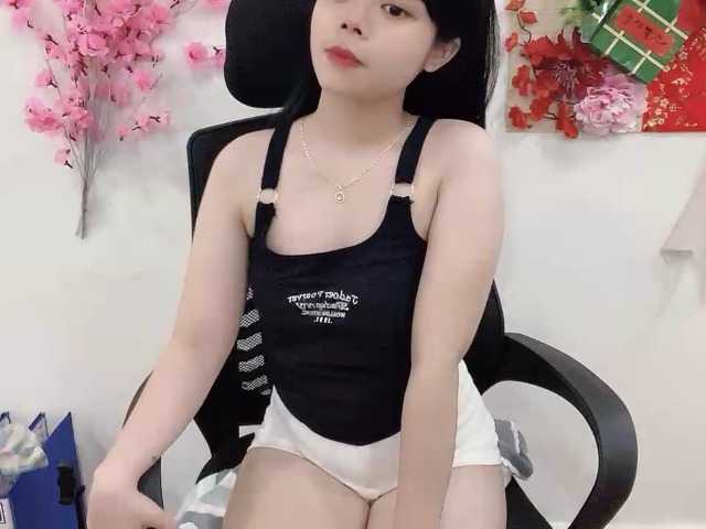 Live sex webcam photo for NgocBich2k #277616012