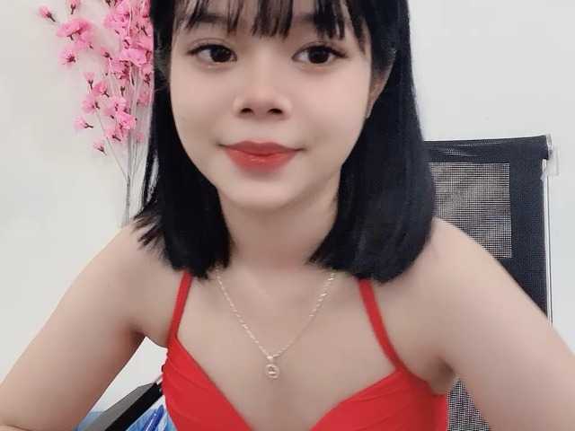 Live sex webcam photo for NgocBich2k #277681852