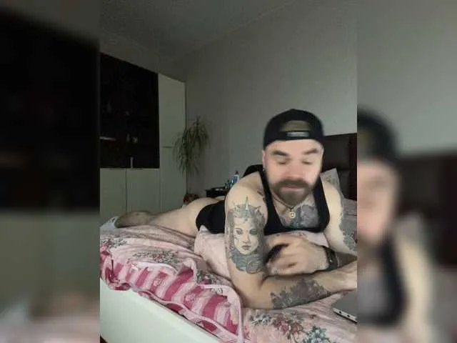 Live sex webcam photo for NiceMax #273214109
