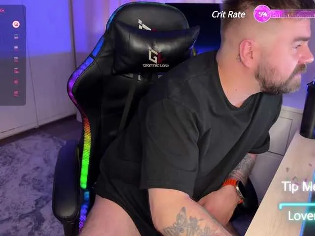 Live sex webcam photo for NiceMax #290381505