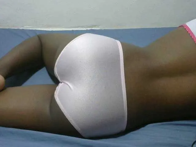 Live sex webcam photo for Nicepussy #293102415