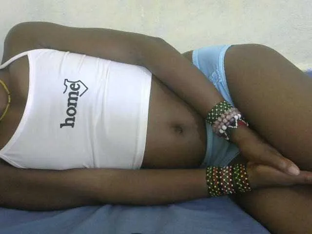 Live sex webcam photo for Nicepussy #293928937