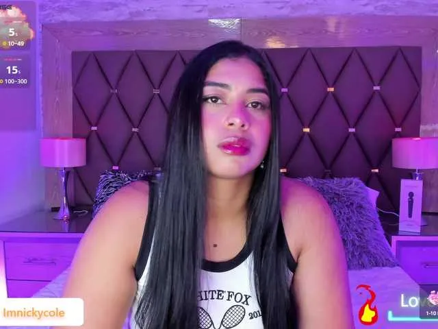 Live sex webcam photo for NickyCole #290456176