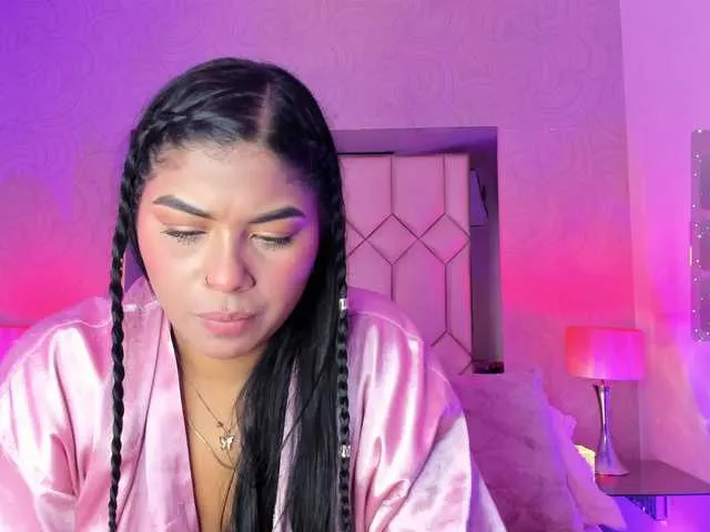 Live sex webcam photo for NickyCole #290852482