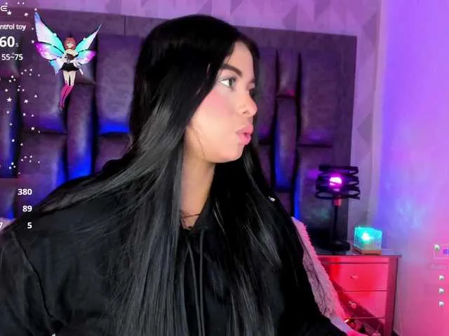 Live sex webcam photo for NickyCole #291504196