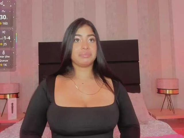 Live sex webcam photo for NickyCole #291627487