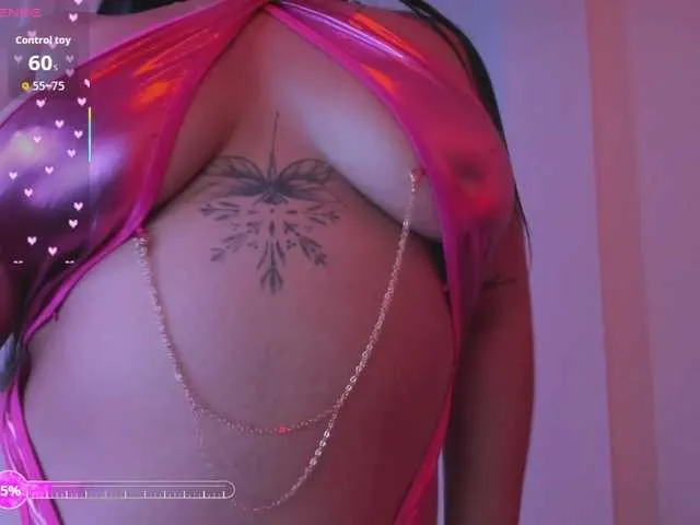 Live sex webcam photo for NickyCole #291898787