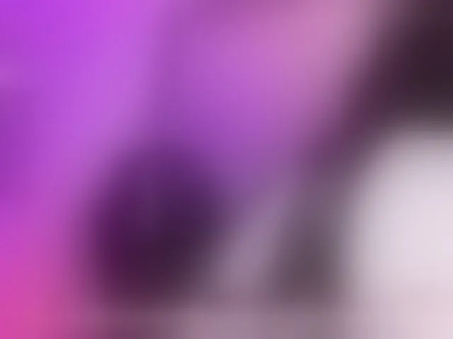 Live sex webcam photo for NickyCole #292354353