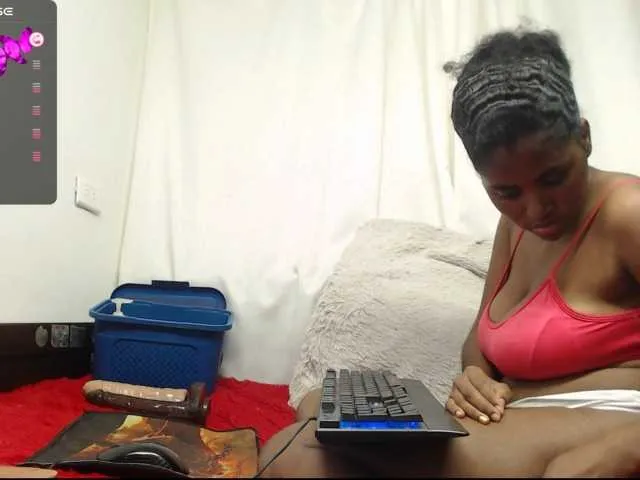 Live sex webcam photo for NickyKendal #291421008