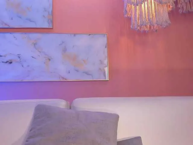 Live sex webcam photo for NickyLawson #291114061