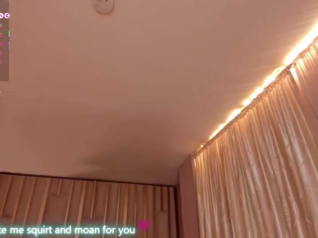 Live sex webcam photo for NickyLawson #292278987