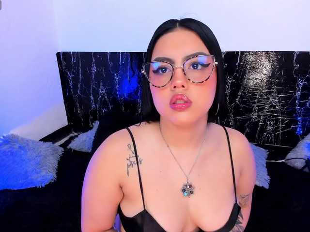 Live sex webcam photo for Nicol-Ruizz #291819648