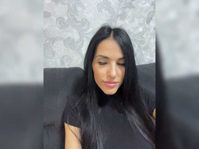 Live sex webcam photo for Nicol #274503640