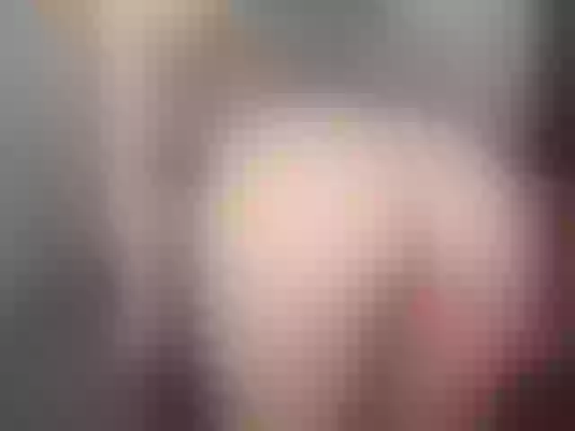 Live sex webcam photo for NicolMoon3 #271709084