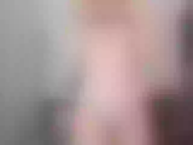 Live sex webcam photo for NicolMoon3 #271941336
