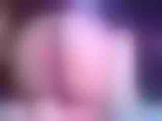 Live sex webcam photo for NicolTamara #292039500