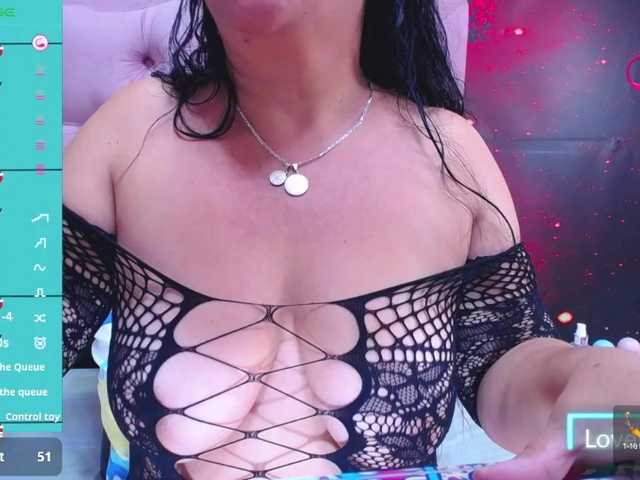 Live sex webcam photo for NicolTamara #292412399