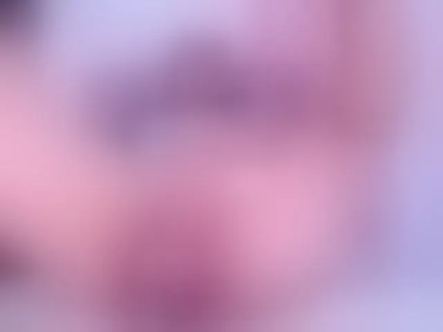 Live sex webcam photo for NicolTamara #294119712