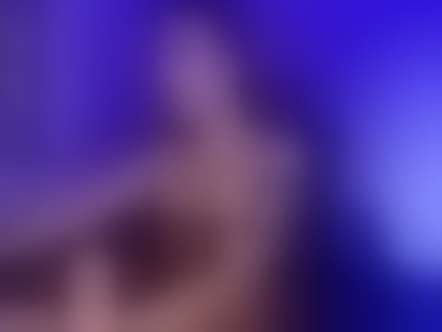 Live sex webcam photo for NicolWhitee #294120547