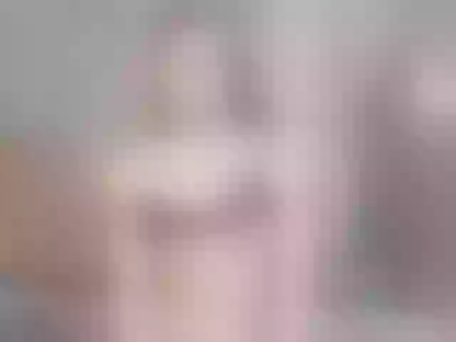 Live sex webcam photo for Nicole-Petit #292215806