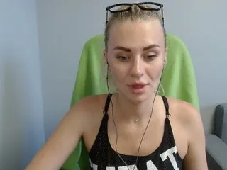 Live sex webcam photo for NicoleAmes #228804987