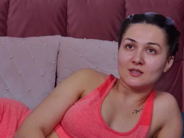 Live sex webcam photo for NicoleLegh #290670424