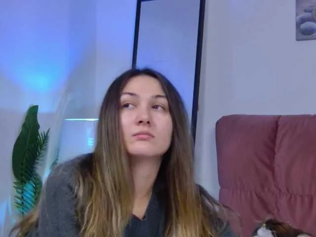 Live sex webcam photo for NicoleLegh #291136295