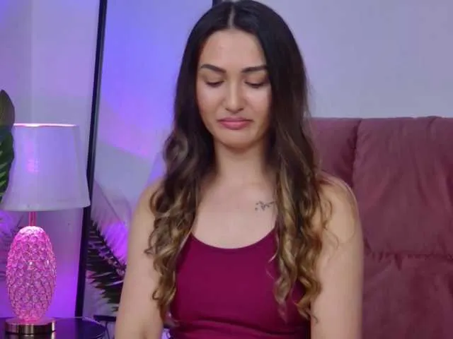 Live sex webcam photo for NicoleLegh #291246875