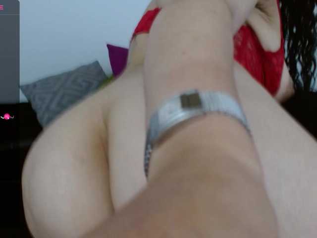 Live sex webcam photo for NicoleMabel #276109346