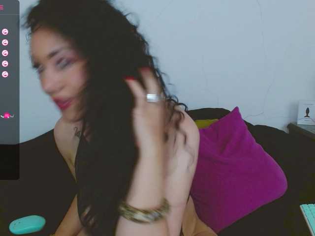 Live sex webcam photo for NicoleMabel #276236026