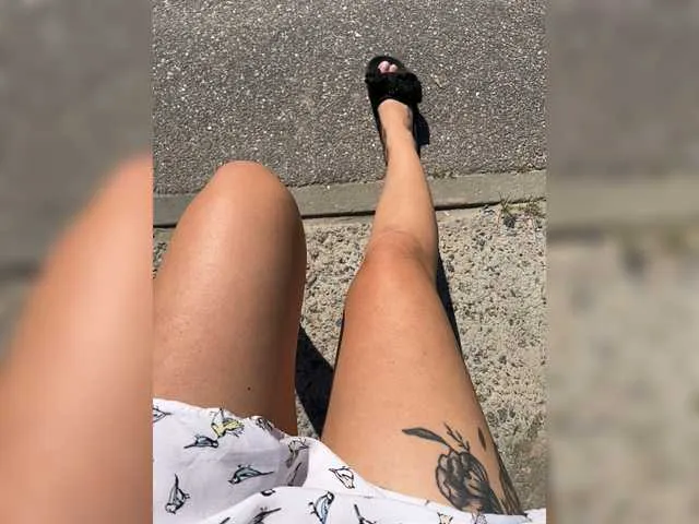 Live sex webcam photo for NicoleOneal #274229706