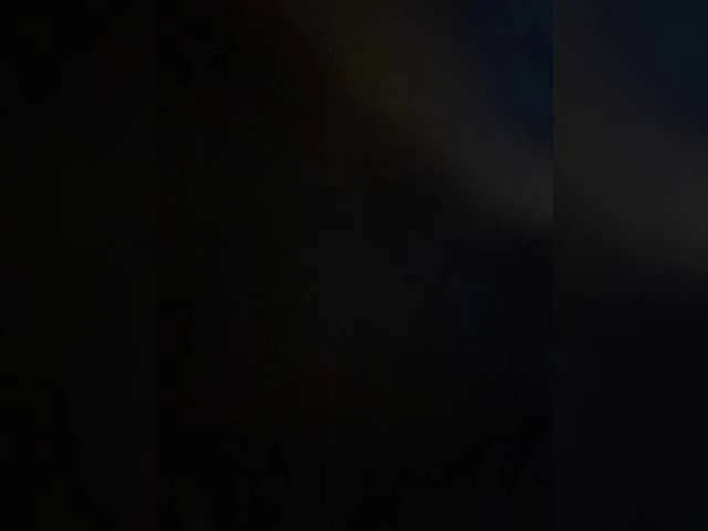 Live sex webcam photo for NicoleOneal #274293598