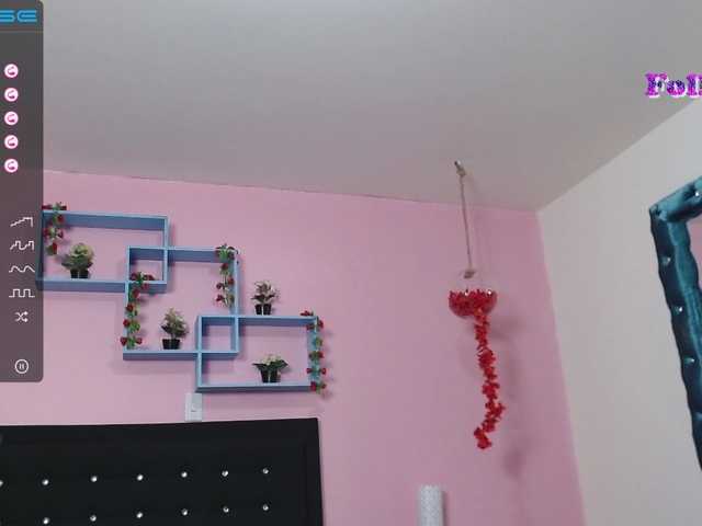 Live sex webcam photo for NicoleSantana #287925324
