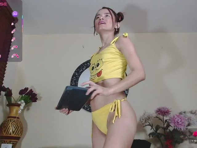 Live sex webcam photo for NicoleSantana #293718989