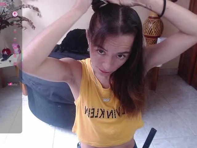 Live sex webcam photo for NicoleSantana #294233109