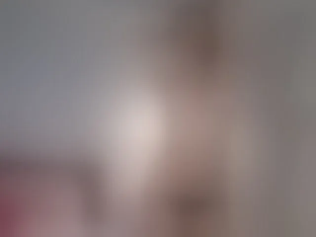 Live sex webcam photo for NicoleSarahX #294337120