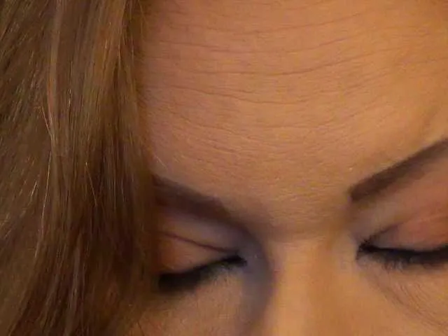 Live sex webcam photo for NicoleSinn #290852695