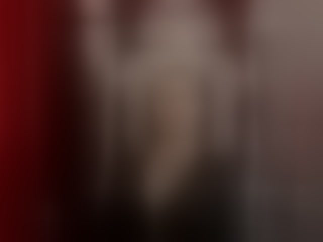 Live sex webcam photo for NicoleSinn #294094718