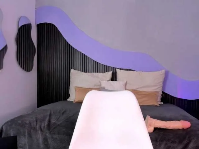 Live sex webcam photo for Nicolle-mariee #291529295