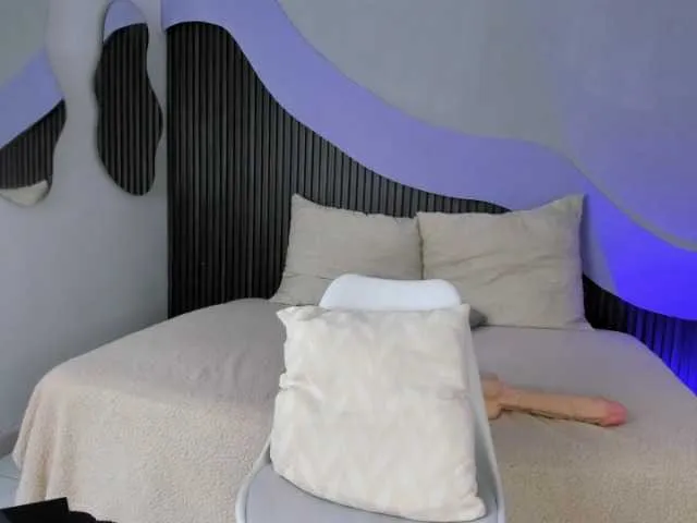 Live sex webcam photo for Nicolle-mariee #291617431